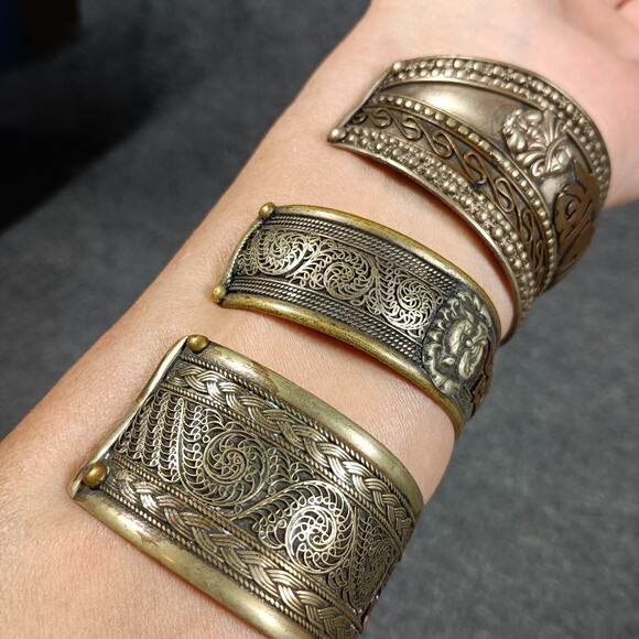 Tibetan Nepal Brass Copper Cuff Bracelets Om Mani Padme Hum Mantra Set of 3 - Picture 3 of 10